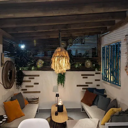 Casa Delux * Арона
